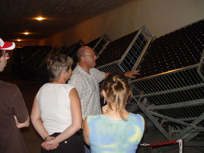 La m�thode moderne pour retourner les bouteilles