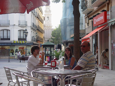 Ils commencent � aimer la sangria...