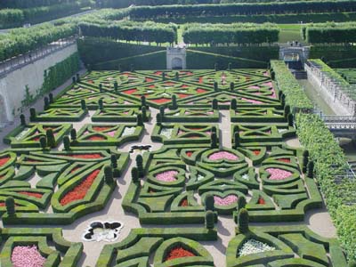 Une partie des jardins du ch�teau