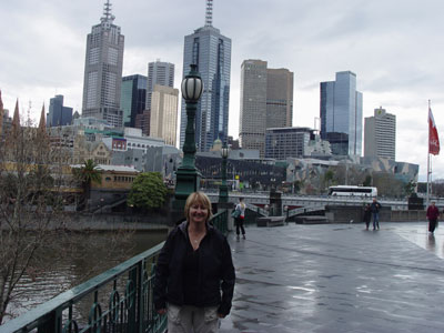 Un des ponts de la rivi�re Yarra